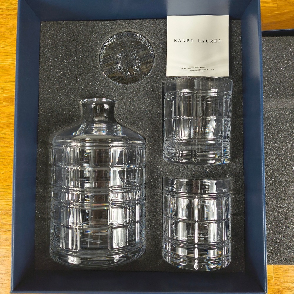 Crystal Decanter Set 3 Piece Whiskey Glasses Carafe Stopper Etched Grid Pattern